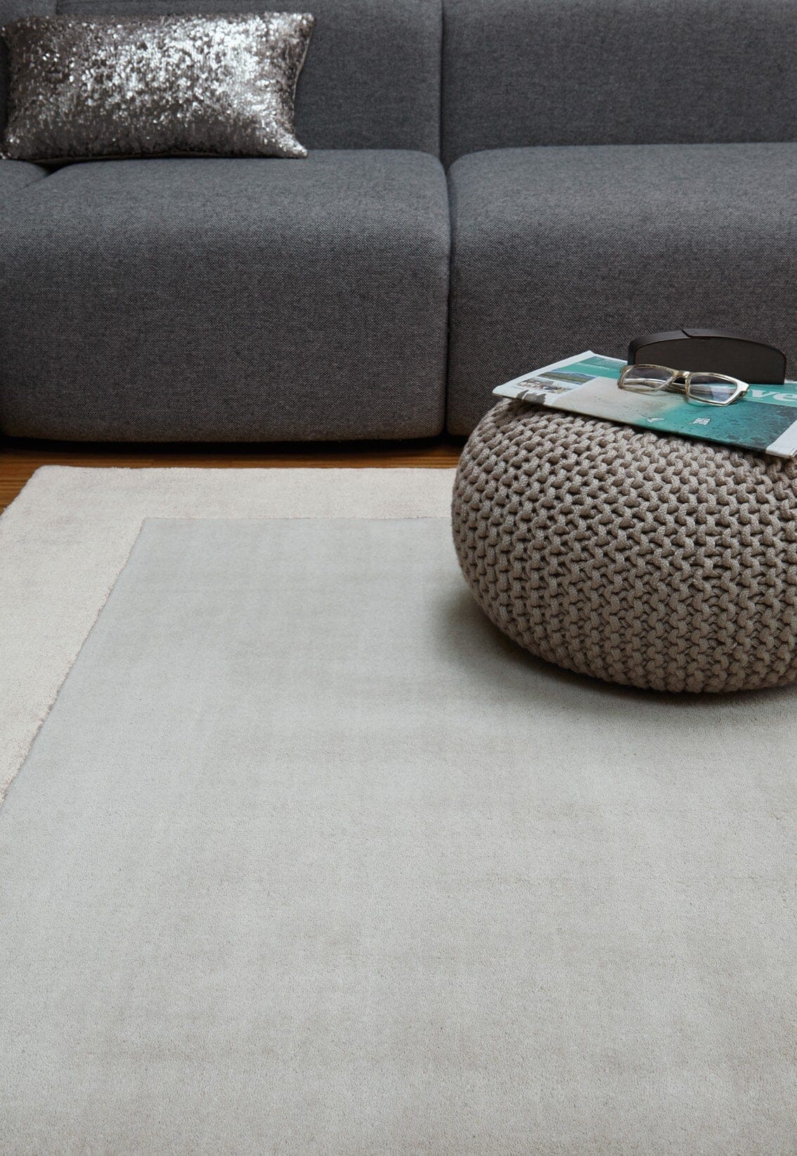 Herhits.com -  Rug Ascot Silver Plain Rug