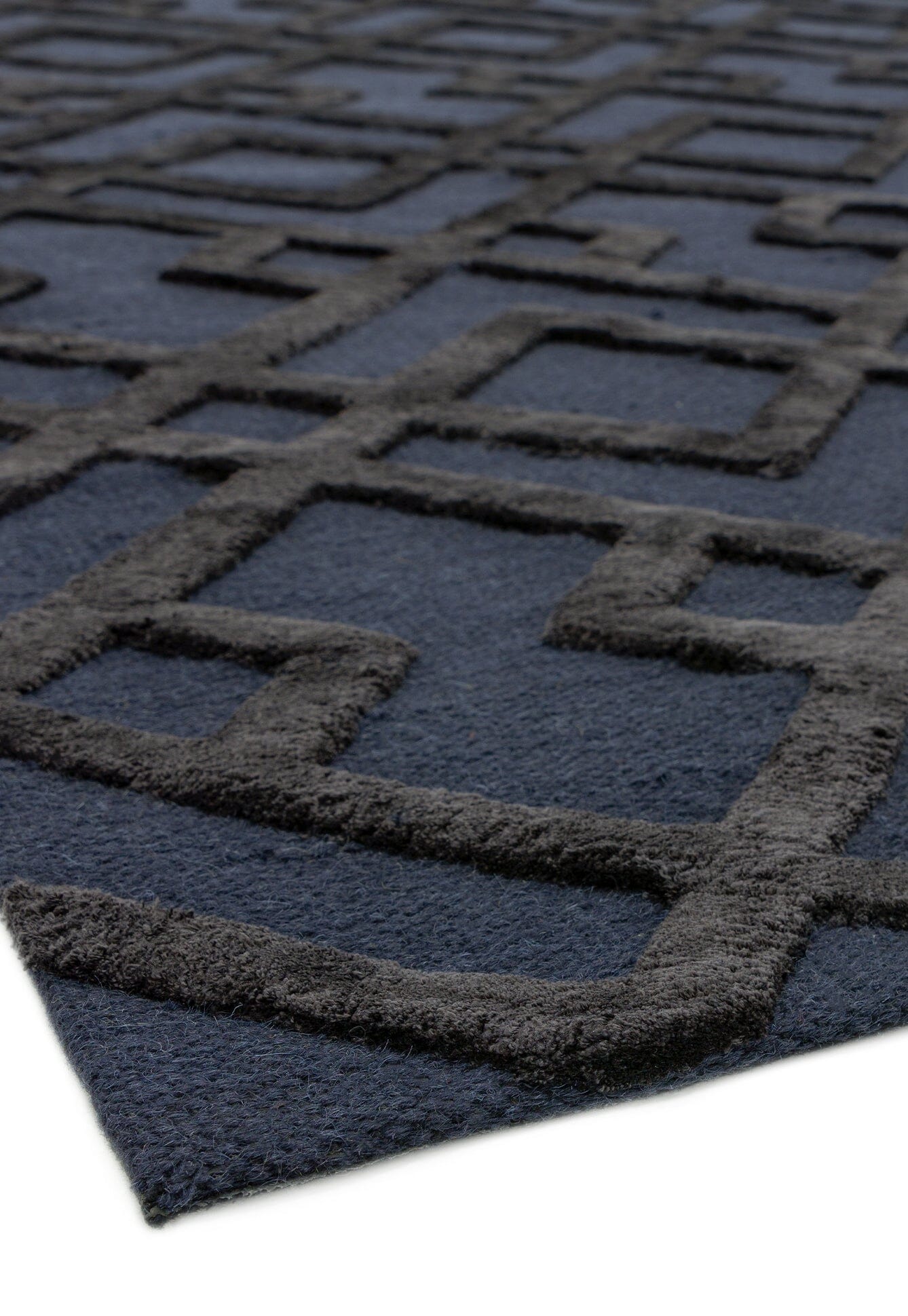 Herhits.com -  Rug Dixon Black Trellis Modern Rug