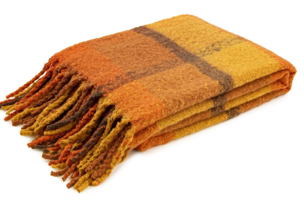 Atmacha Home & Living Throw 130x170 cm / Assorted FAUX MOHAIR THROW RUSTIC PLAID 130x170 cm